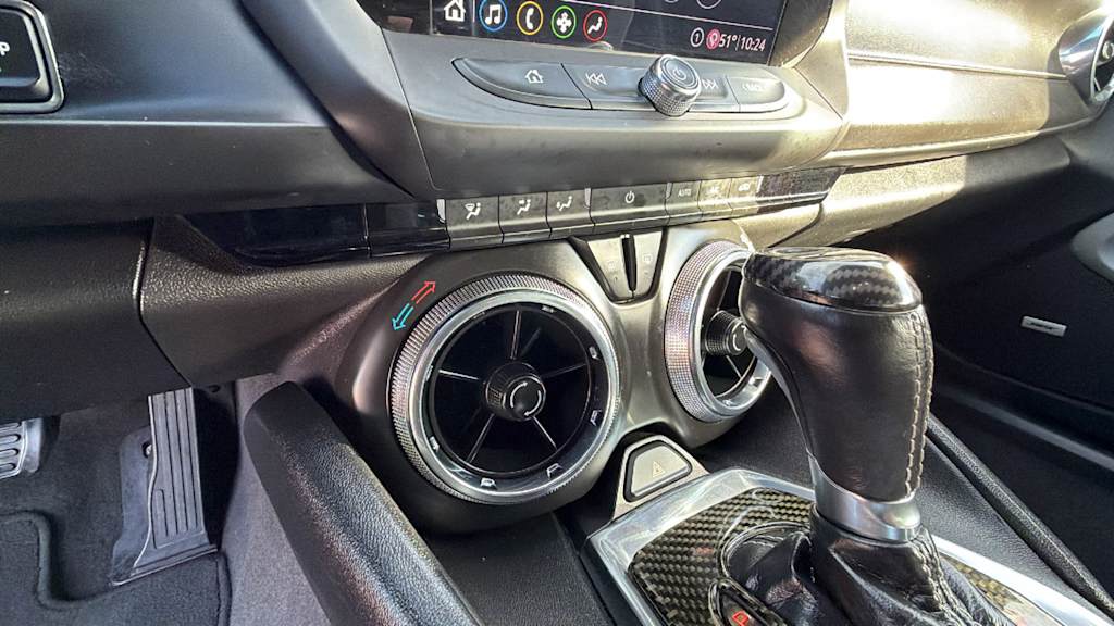 Thumbnail: 2020 Chevrolet Camaro - 23