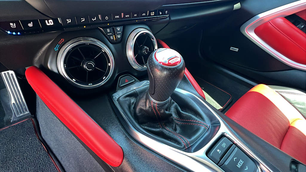 2022 Chevrolet Camaro  15