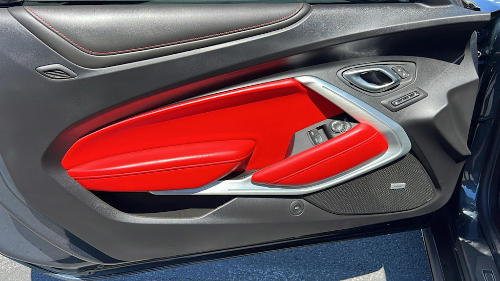 2022 Chevrolet Camaro  25
