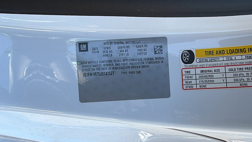 Thumbnail: 2018 Chevrolet Camaro - 15