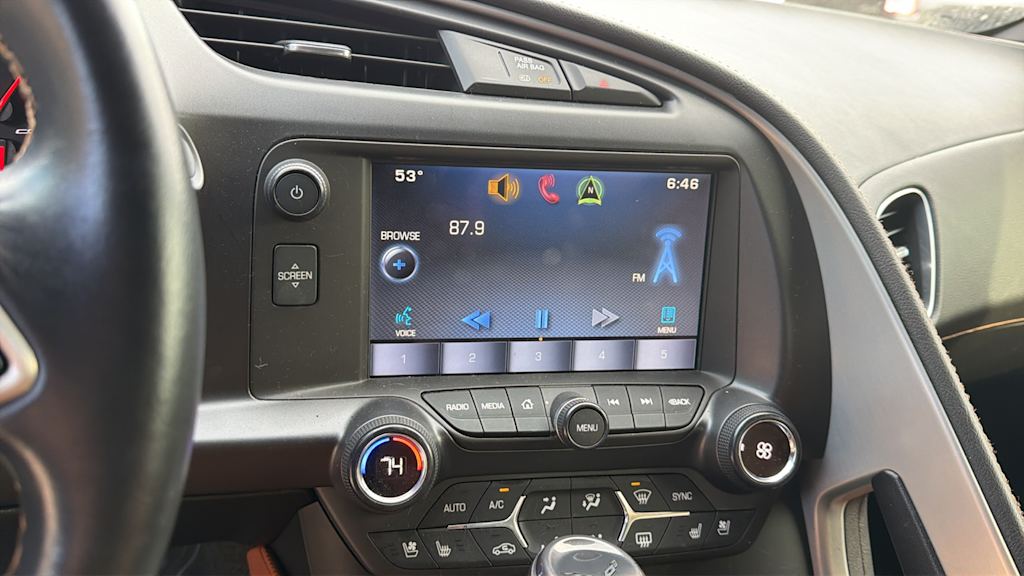 Thumbnail: 2015 Chevrolet Corvette - 11