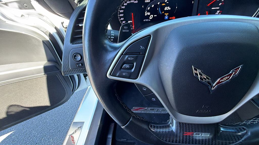 Thumbnail: 2015 Chevrolet Corvette - 23