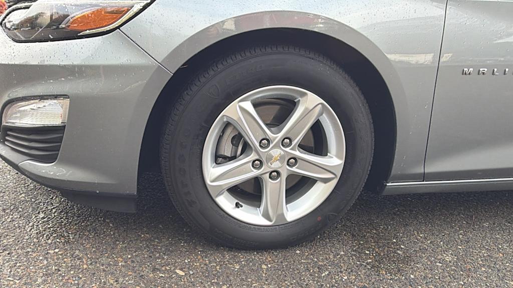 Thumbnail: 2023 Chevrolet Malibu - 7