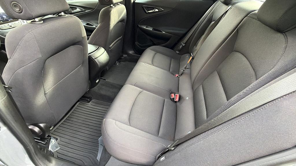 Thumbnail: 2023 Chevrolet Malibu - 11