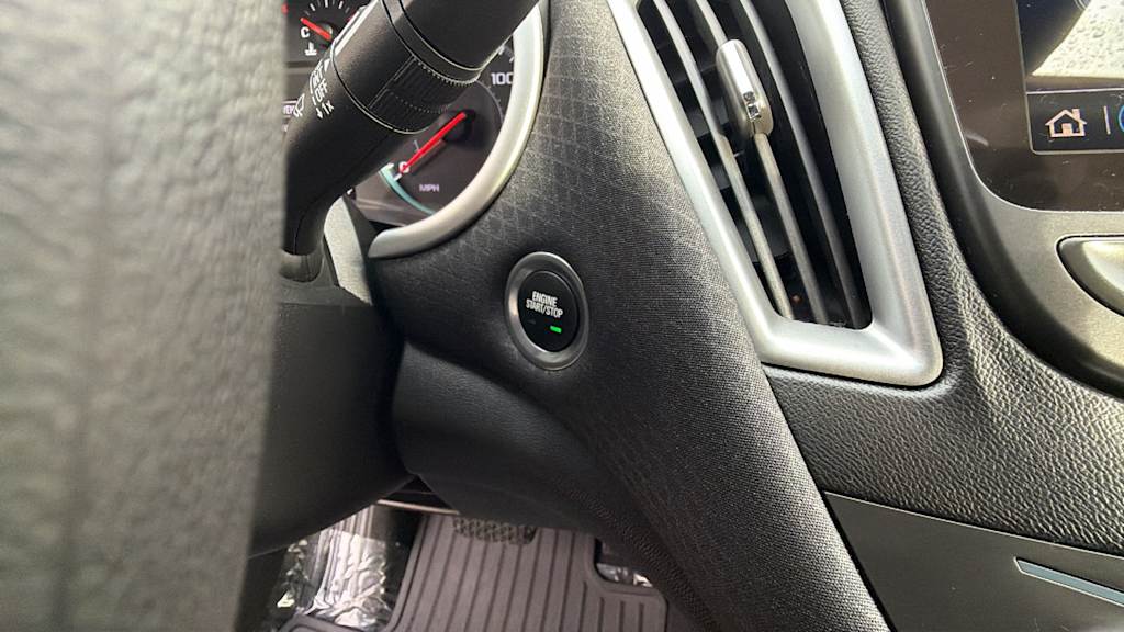 Thumbnail: 2023 Chevrolet Malibu - 24