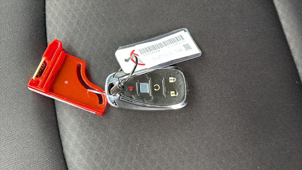 Thumbnail: 2023 Chevrolet Malibu - 16