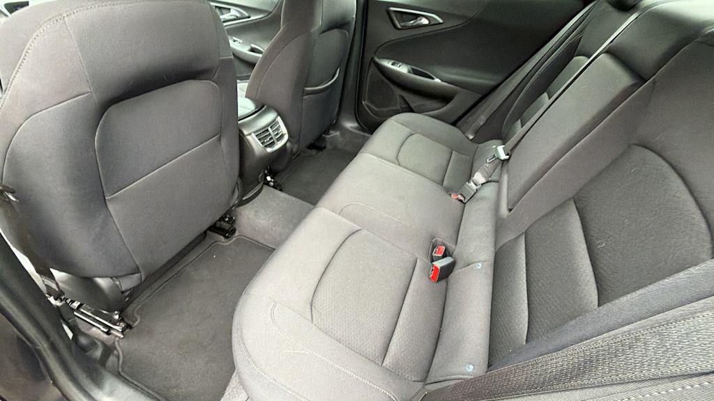 Thumbnail: 2023 Chevrolet Malibu - 11