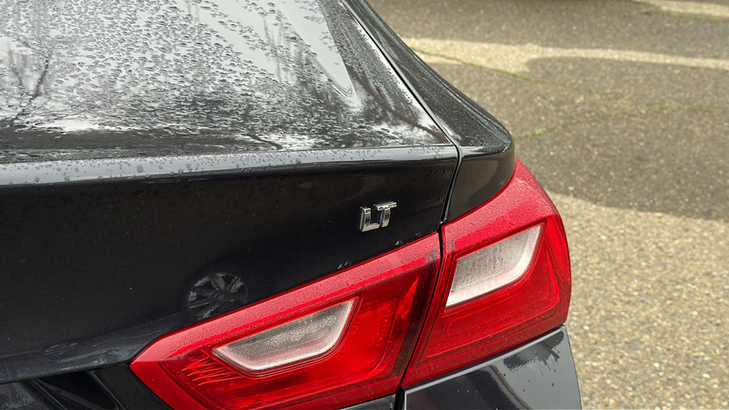 Thumbnail: 2023 Chevrolet Malibu - 21