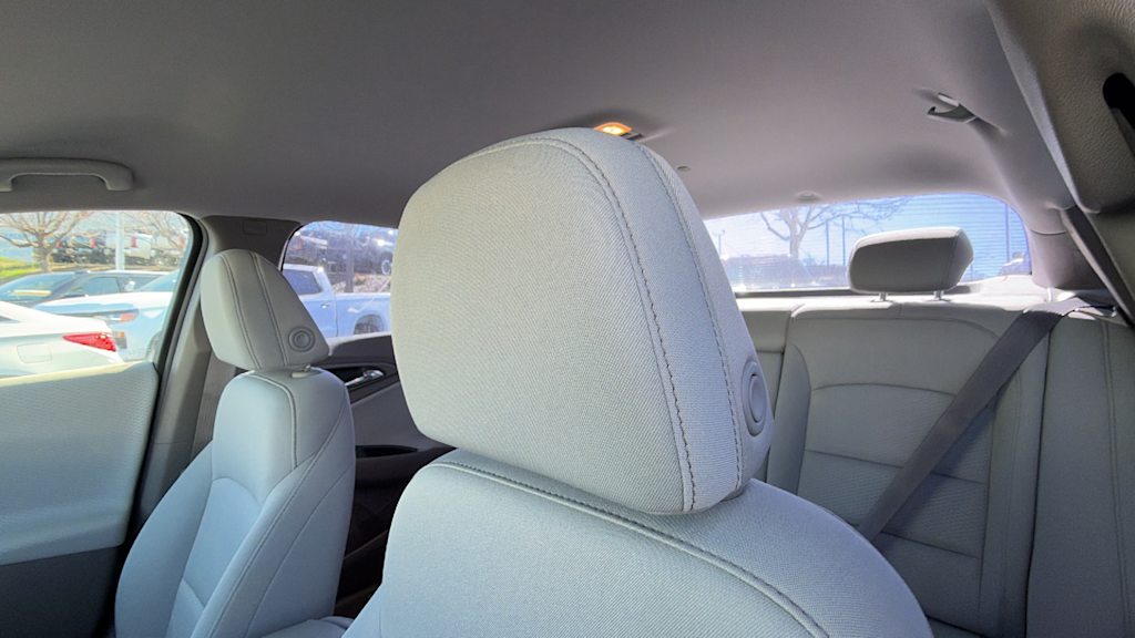 Thumbnail: 2018 Chevrolet Malibu - 9