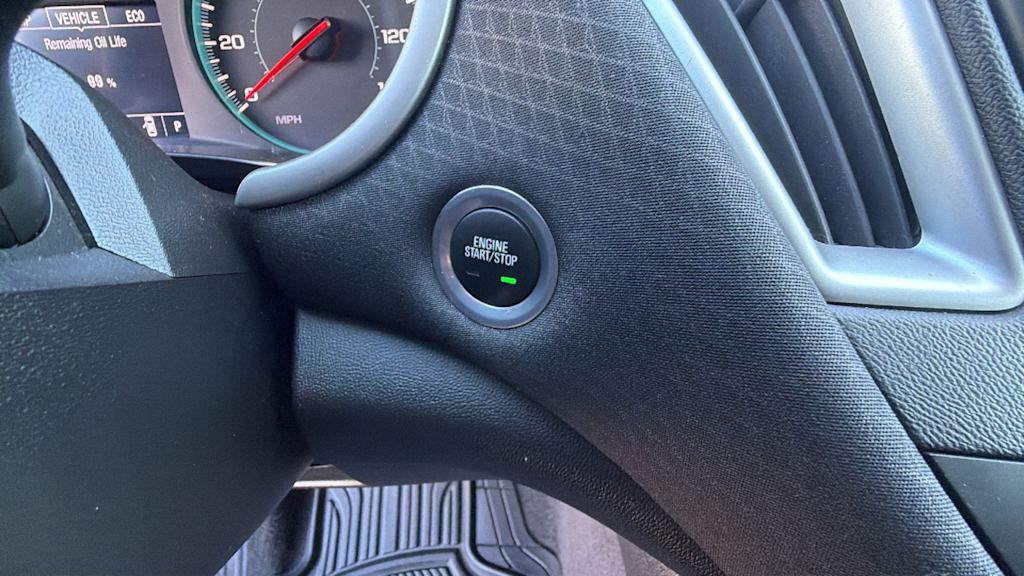 Thumbnail: 2022 Chevrolet Malibu - 25