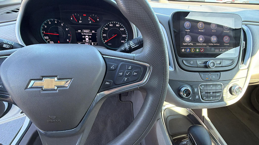 Thumbnail: 2024 Chevrolet Malibu - 12