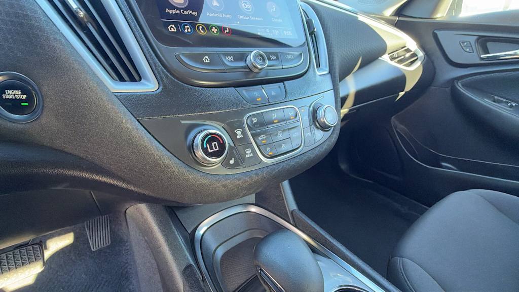 Thumbnail: 2024 Chevrolet Malibu - 22