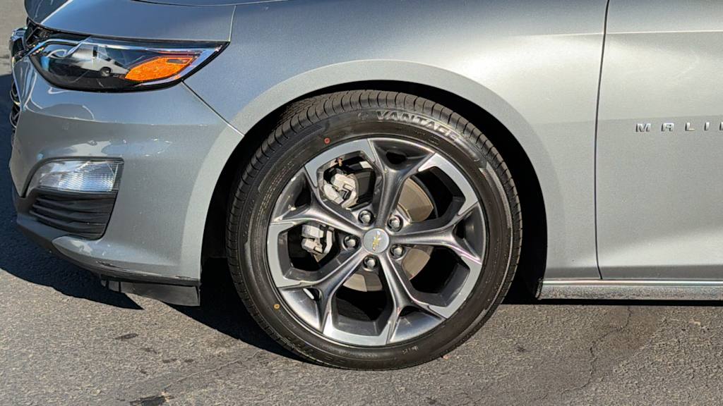 Thumbnail: 2024 Chevrolet Malibu - 7