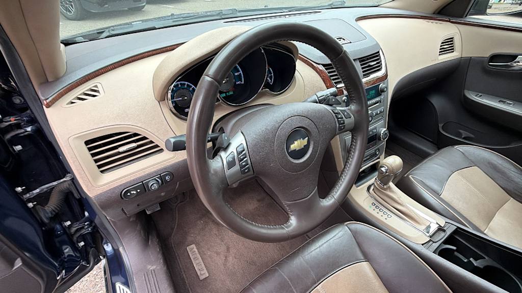 Thumbnail: 2008 Chevrolet Malibu - 2