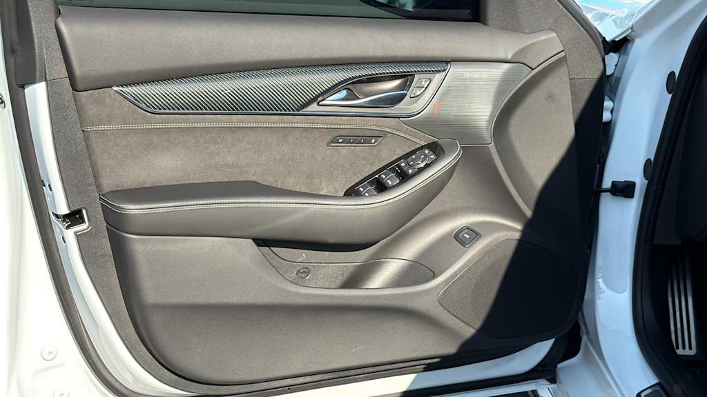 Thumbnail: 2026 Cadillac CT5 - 29