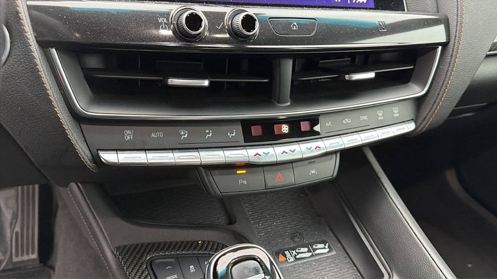 Thumbnail: 2021 Cadillac CT5 - 21