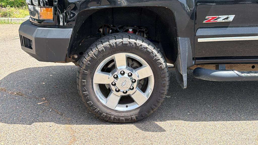 Thumbnail: 2017 Chevrolet Silverado 2500 - 8