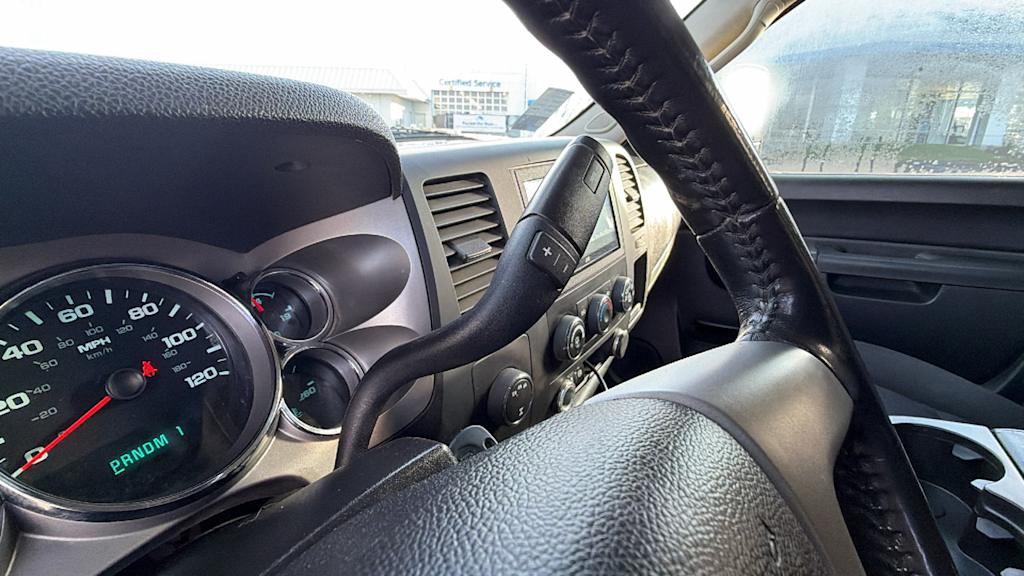 Thumbnail: 2014 Chevrolet Silverado 2500 - 21