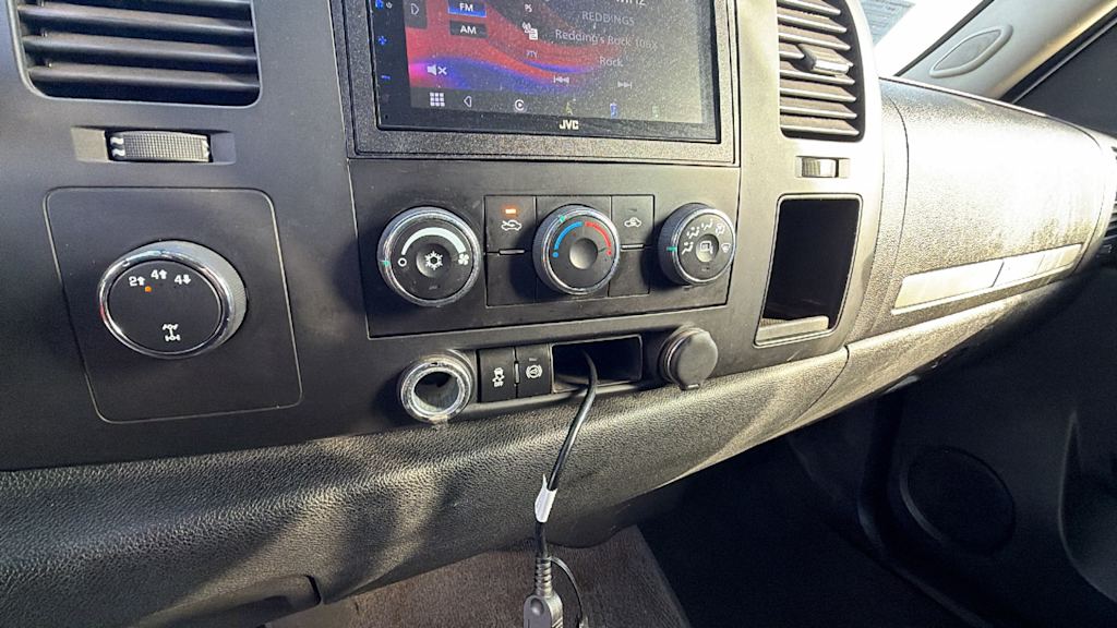 Thumbnail: 2014 Chevrolet Silverado 2500 - 22