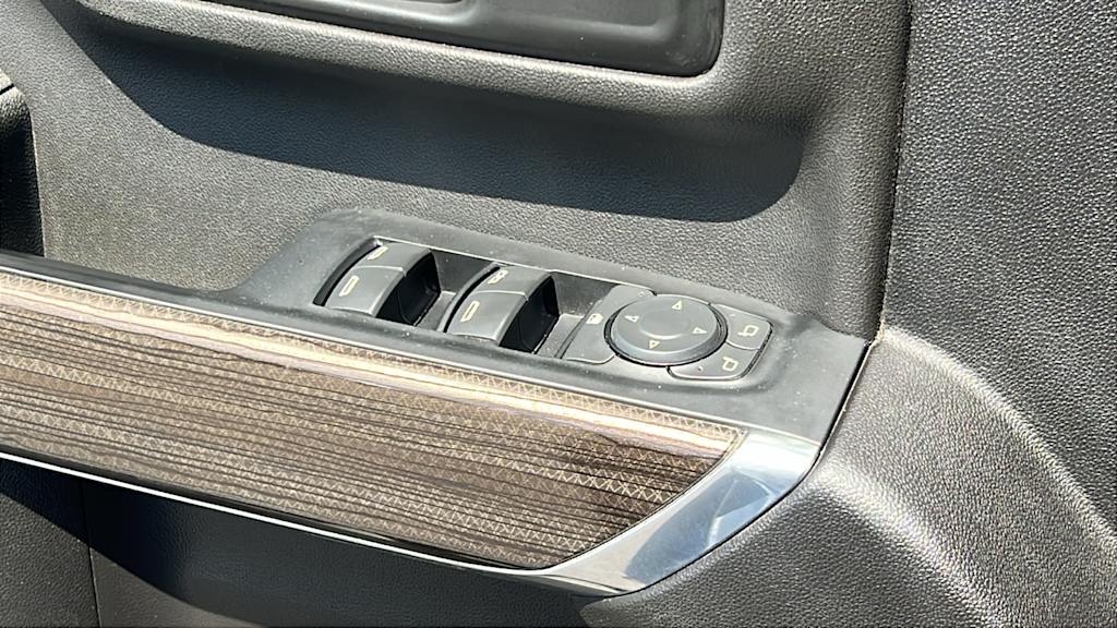 2022 Chevrolet Silverado 2500 LT 26