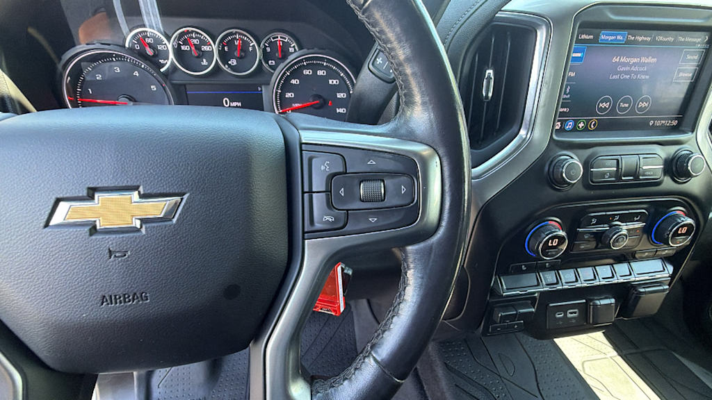 Thumbnail: 2021 Chevrolet Silverado 2500 - 25