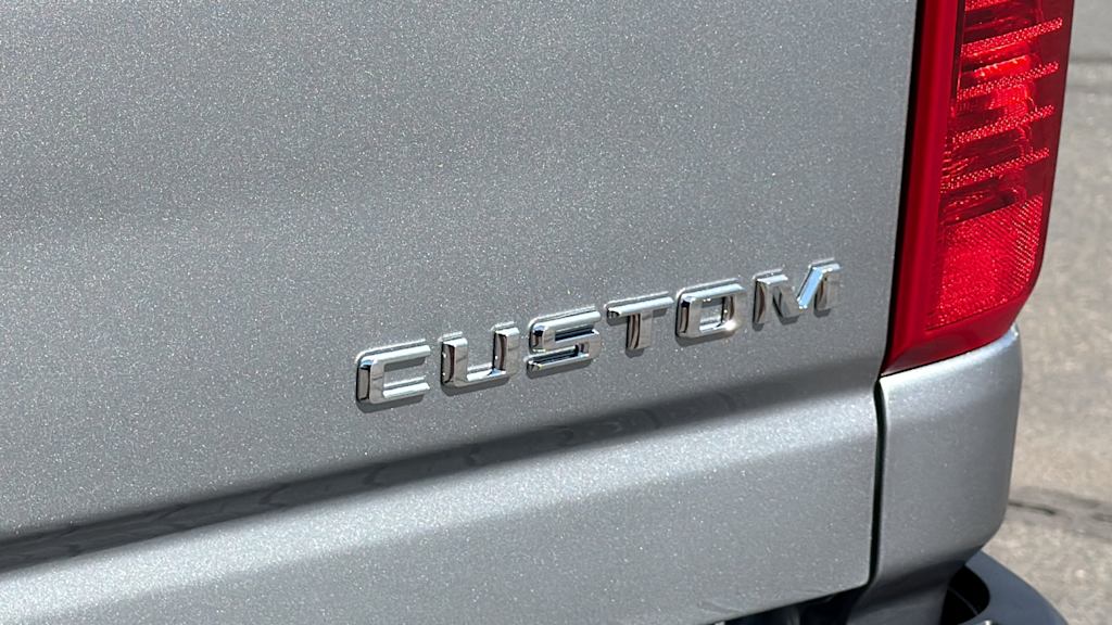 Thumbnail: 2026 Chevrolet Silverado 2500 - 29