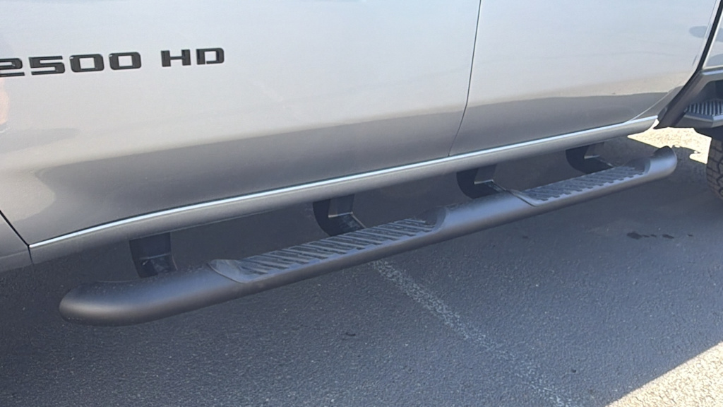 Thumbnail: 2026 Chevrolet Silverado 2500 - 30