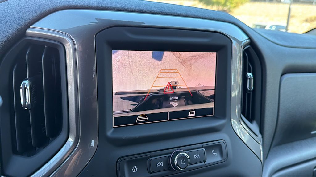 Thumbnail: 2026 Chevrolet Silverado 2500 - 23