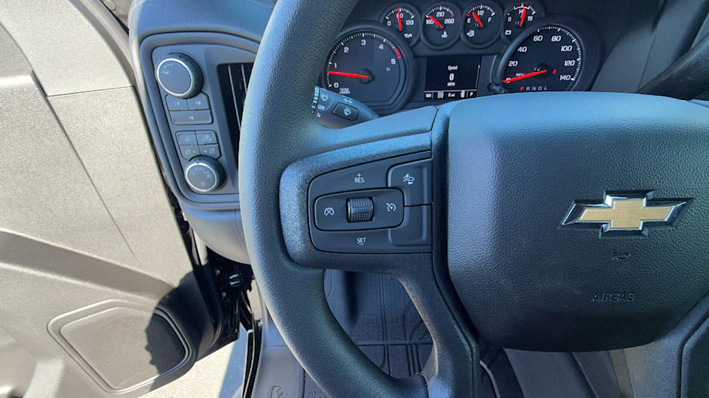 Thumbnail: 2026 Chevrolet Silverado 2500 - 24