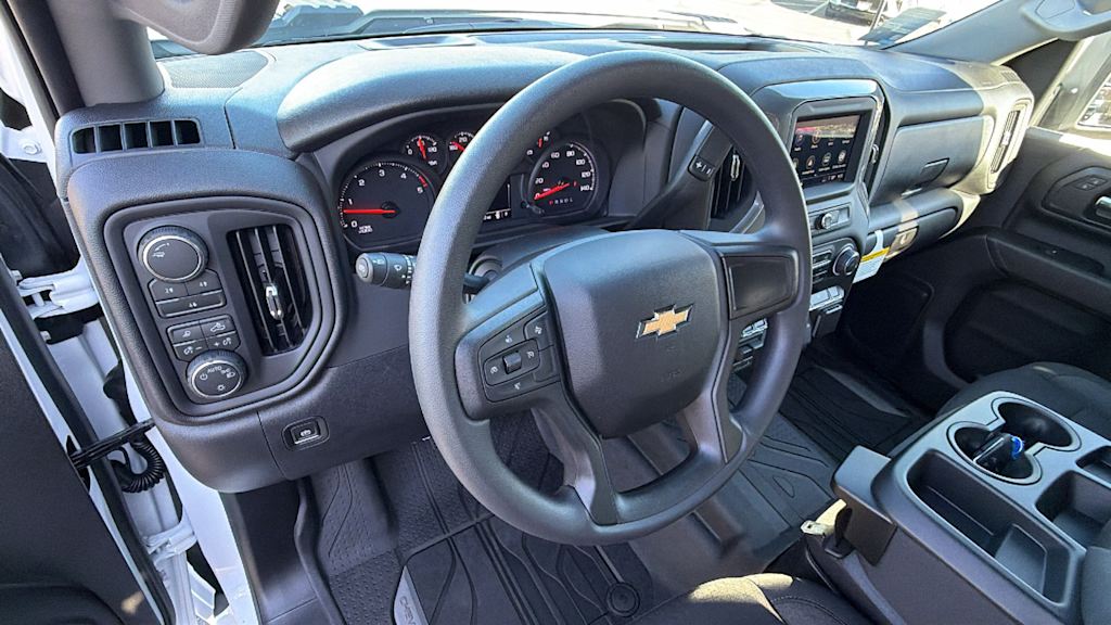 Thumbnail: 2026 Chevrolet Silverado 2500 - 2