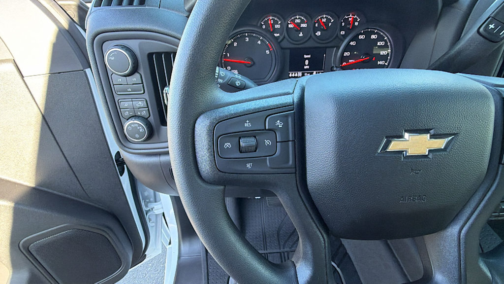 Thumbnail: 2026 Chevrolet Silverado 2500 - 24