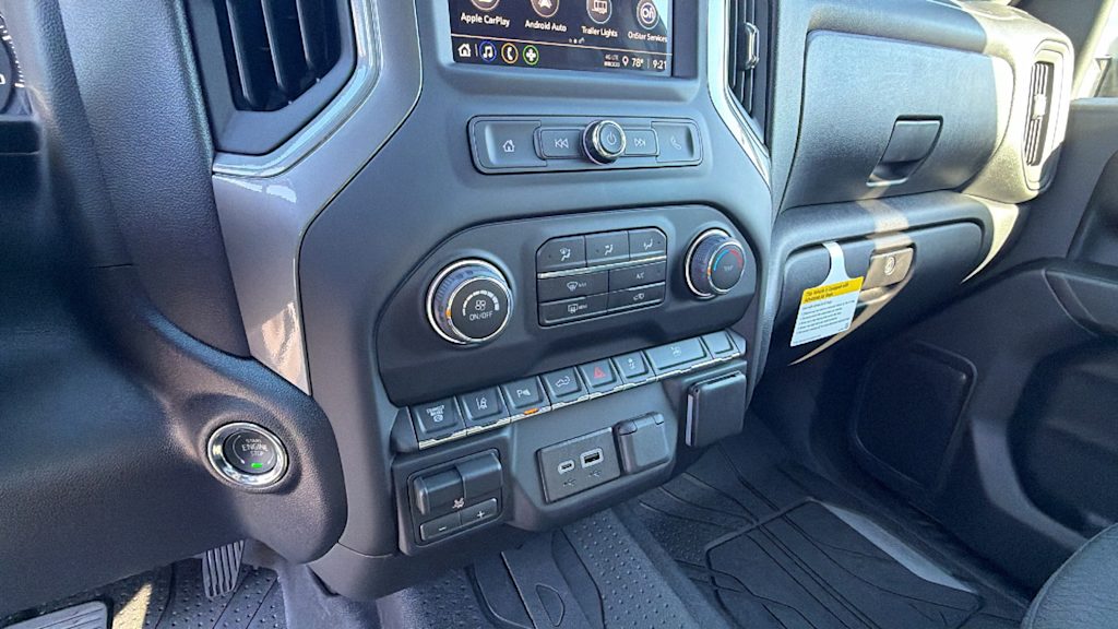 Thumbnail: 2026 Chevrolet Silverado 2500 - 22