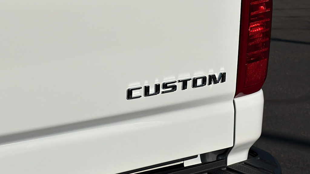 Thumbnail: 2026 Chevrolet Silverado 2500 - 7