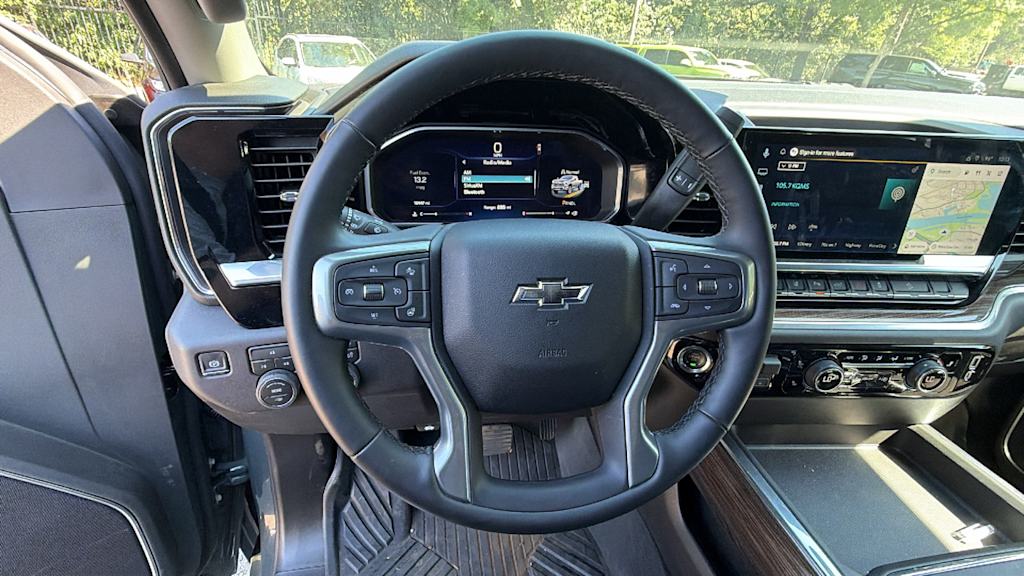 Thumbnail: 2026 Chevrolet Silverado 2500 - 12