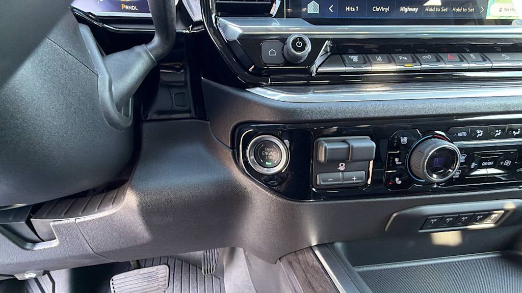 Thumbnail: 2026 Chevrolet Silverado 2500 - 24