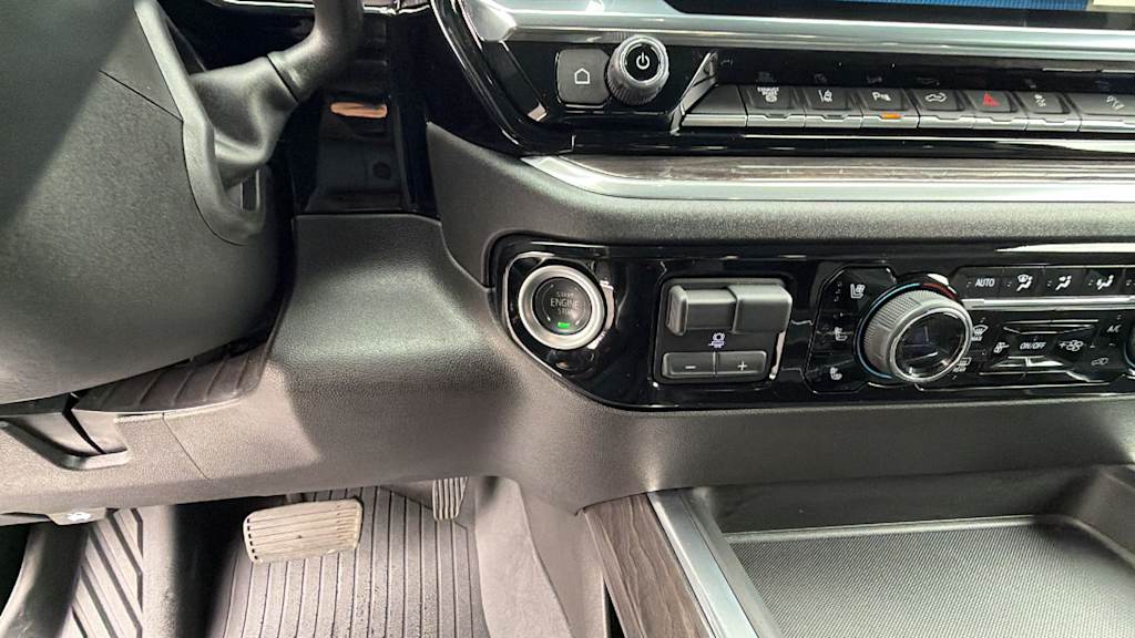 Thumbnail: 2025 Chevrolet Silverado 2500 - 24