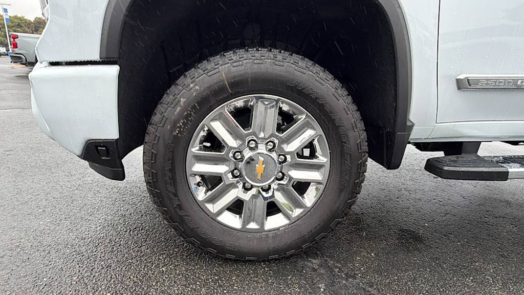 Thumbnail: 2026 Chevrolet Silverado 2500 - 8