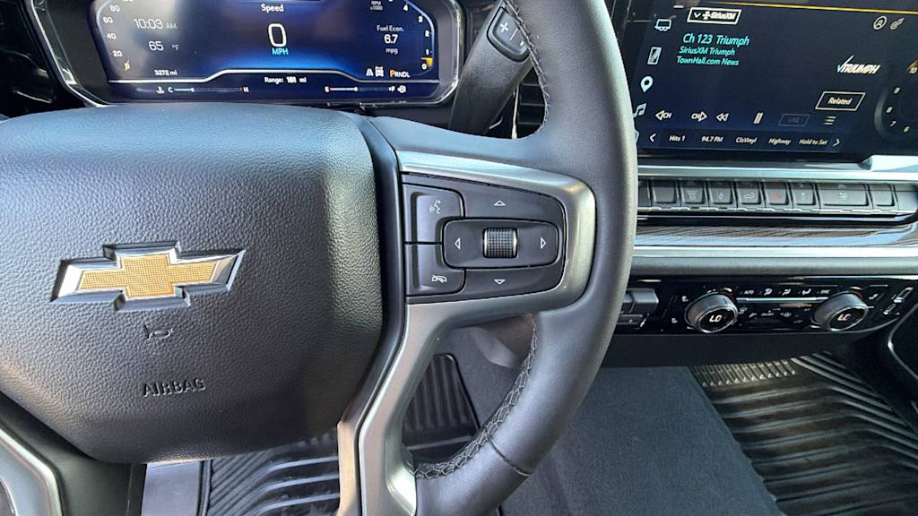 Thumbnail: 2025 Chevrolet Silverado 3500 - 24