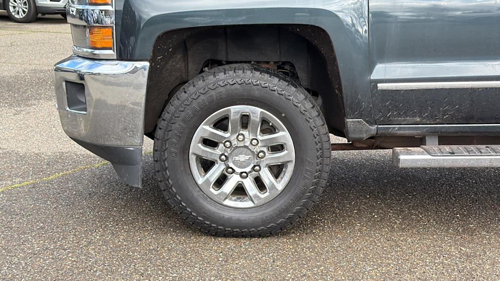 Thumbnail: 2019 Chevrolet Silverado 3500 - 8