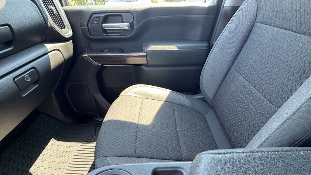 Thumbnail: 2021 Chevrolet Silverado 2500 - 20