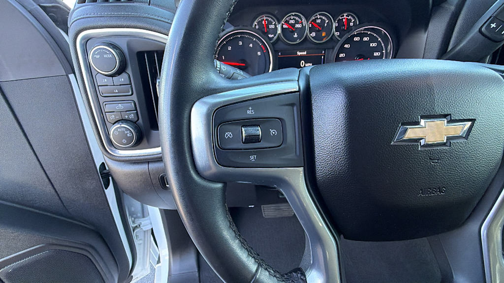Thumbnail: 2023 Chevrolet Silverado 2500 - 25
