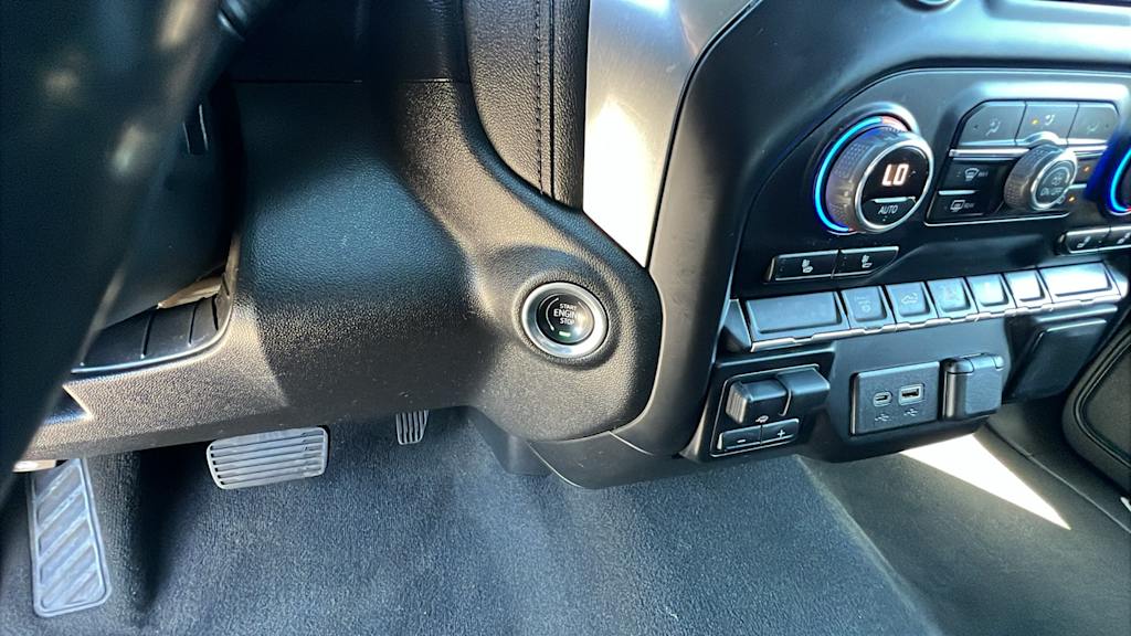 Thumbnail: 2022 Chevrolet Silverado 2500 - 24