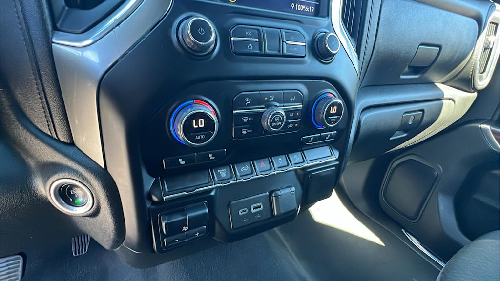 Thumbnail: 2022 Chevrolet Silverado 2500 - 22