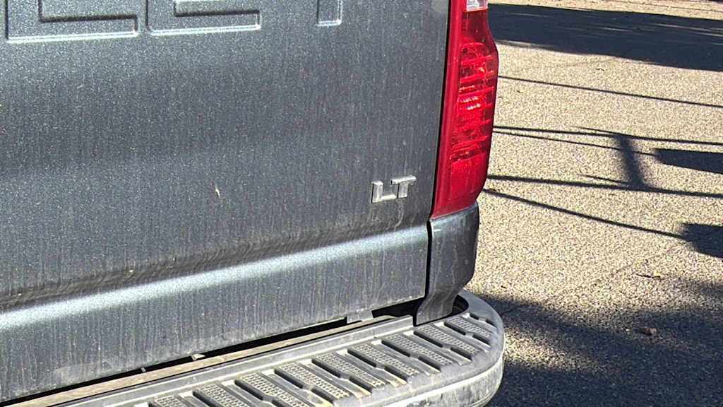Thumbnail: 2020 Chevrolet Silverado 2500 - 21