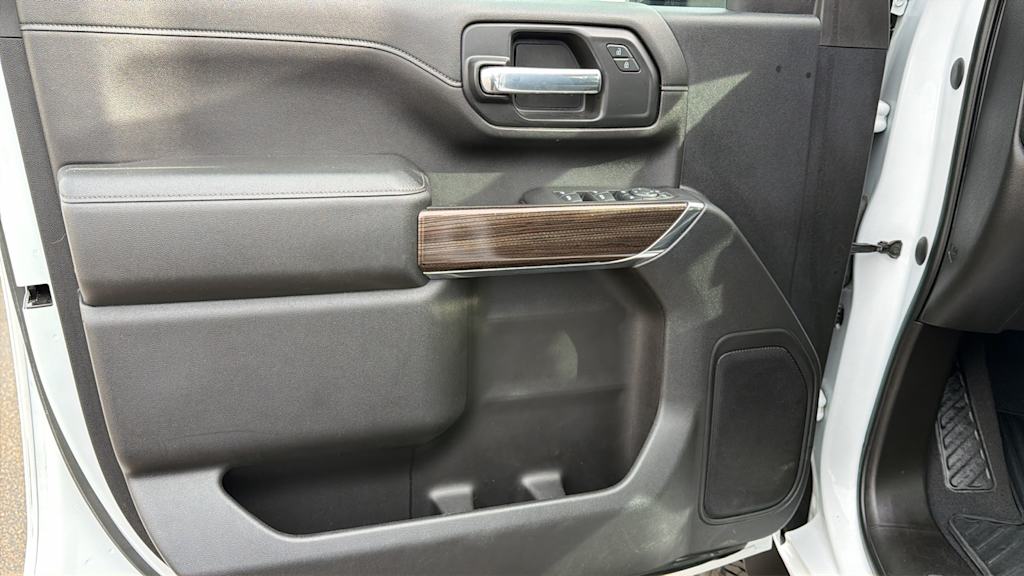 Thumbnail: 2021 Chevrolet Silverado 2500 - 26