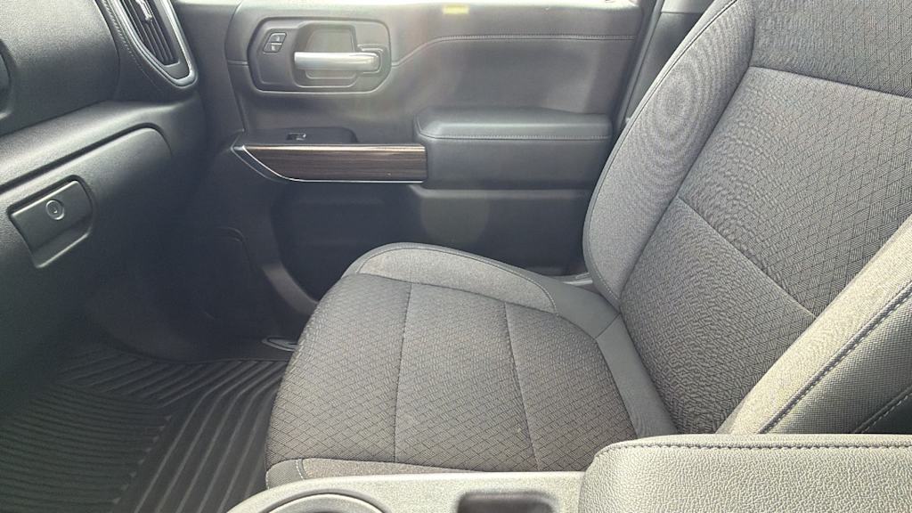 Thumbnail: 2021 Chevrolet Silverado 2500 - 10