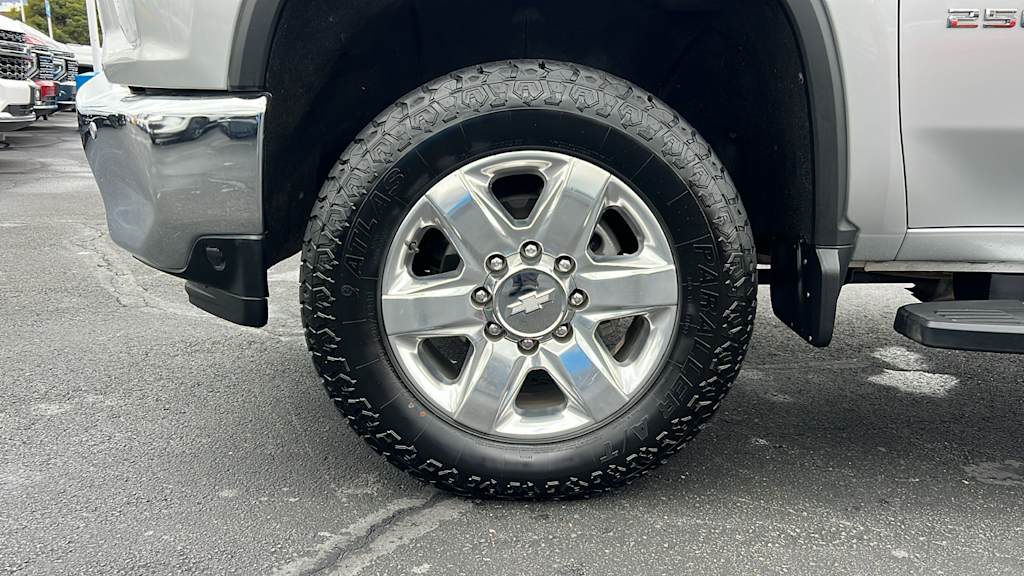 2020 Chevrolet Silverado 2500 LTZ 8