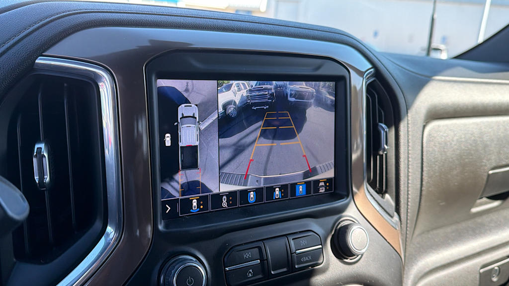 Thumbnail: 2022 Chevrolet Silverado 2500 - 21