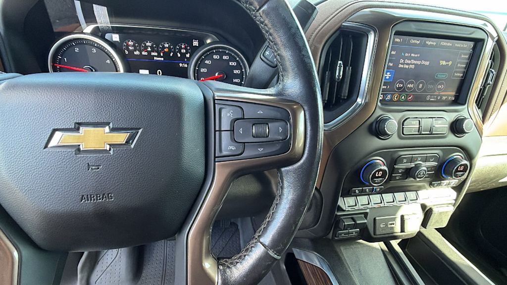 Thumbnail: 2022 Chevrolet Silverado 3500 - 13