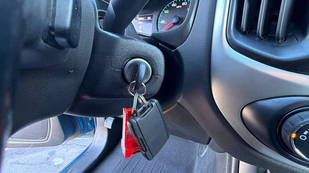 Thumbnail: 2021 Chevrolet Colorado - 23